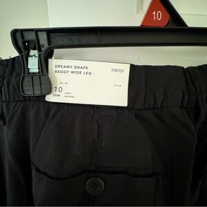 American Eagle dreamy drape size 10 long